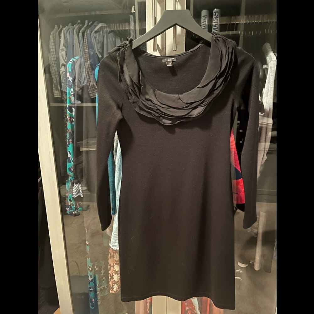 Gorgeous Ann Taylor black mini dress - EUC!!!!